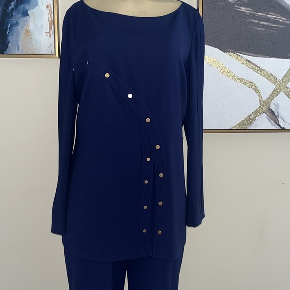 KAY UNGER Jenna Stretch Crepe Jumpsuit w/ Grommet - Picture 4 of 12